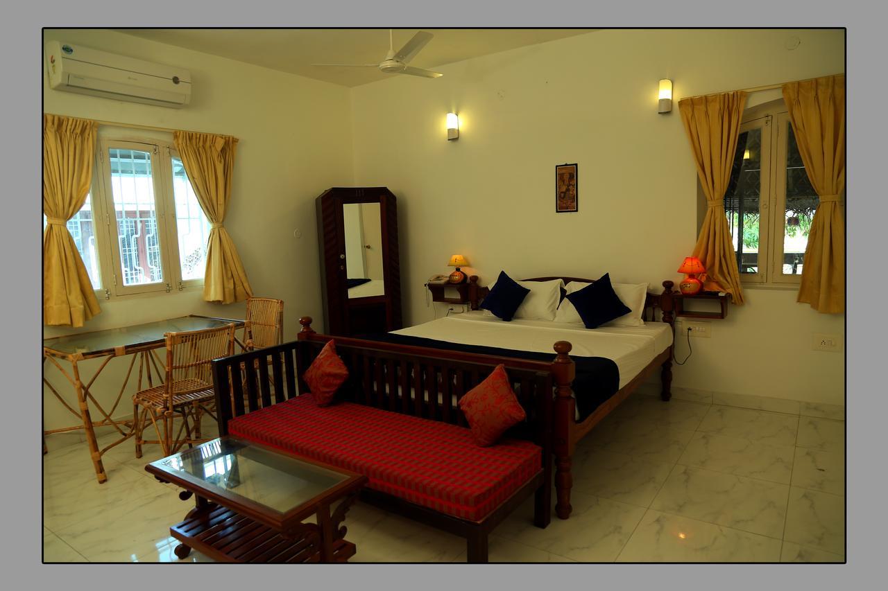 Hotel Le Capucin Puducherry Zewnętrze zdjęcie